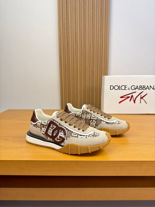 Dolce & Gabbana DG Logo Casual Sneakers in Nappa Calfskin