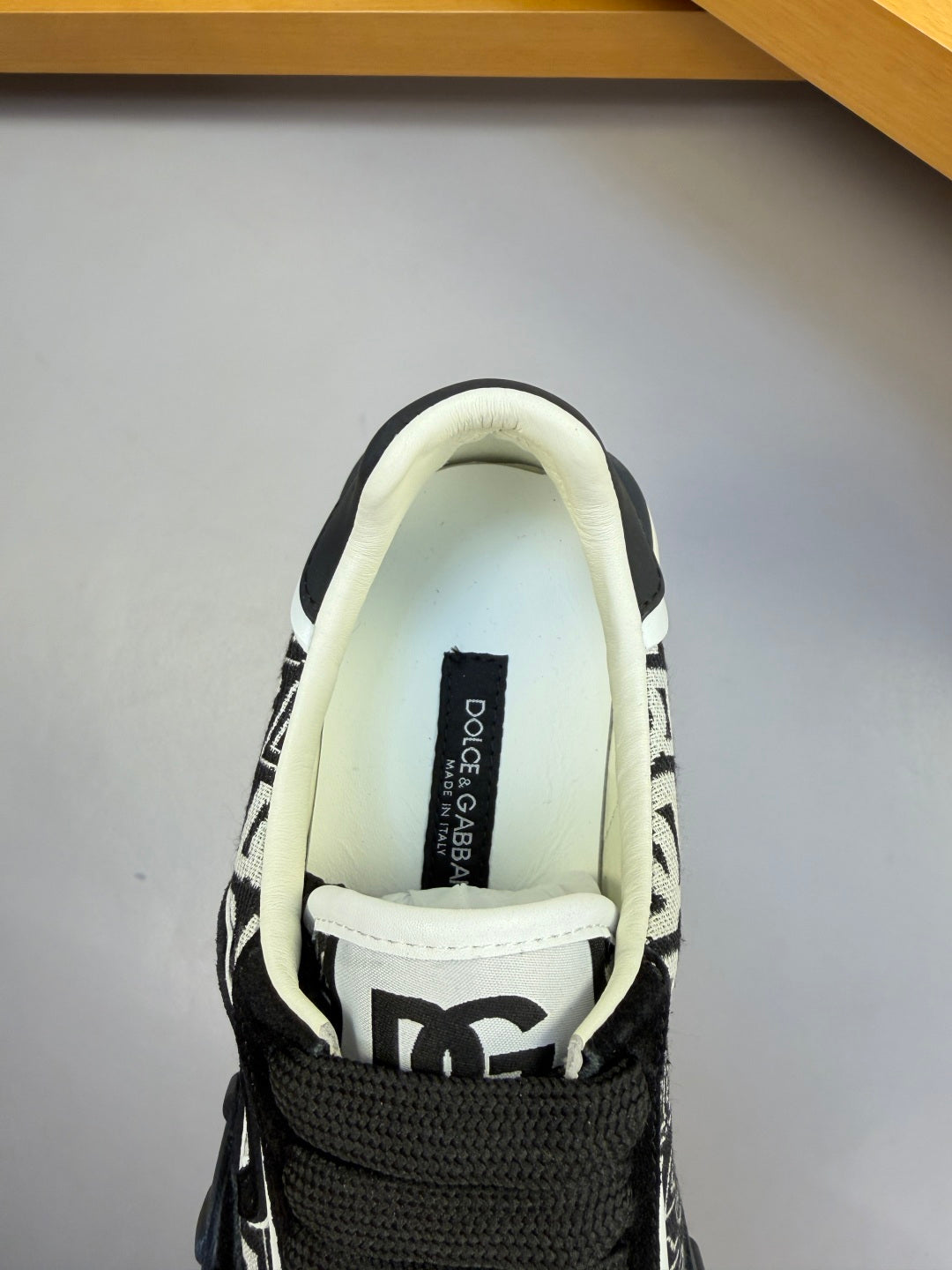 Dolce & Gabbana DG Logo Casual Sneakers in Nappa Calfskin