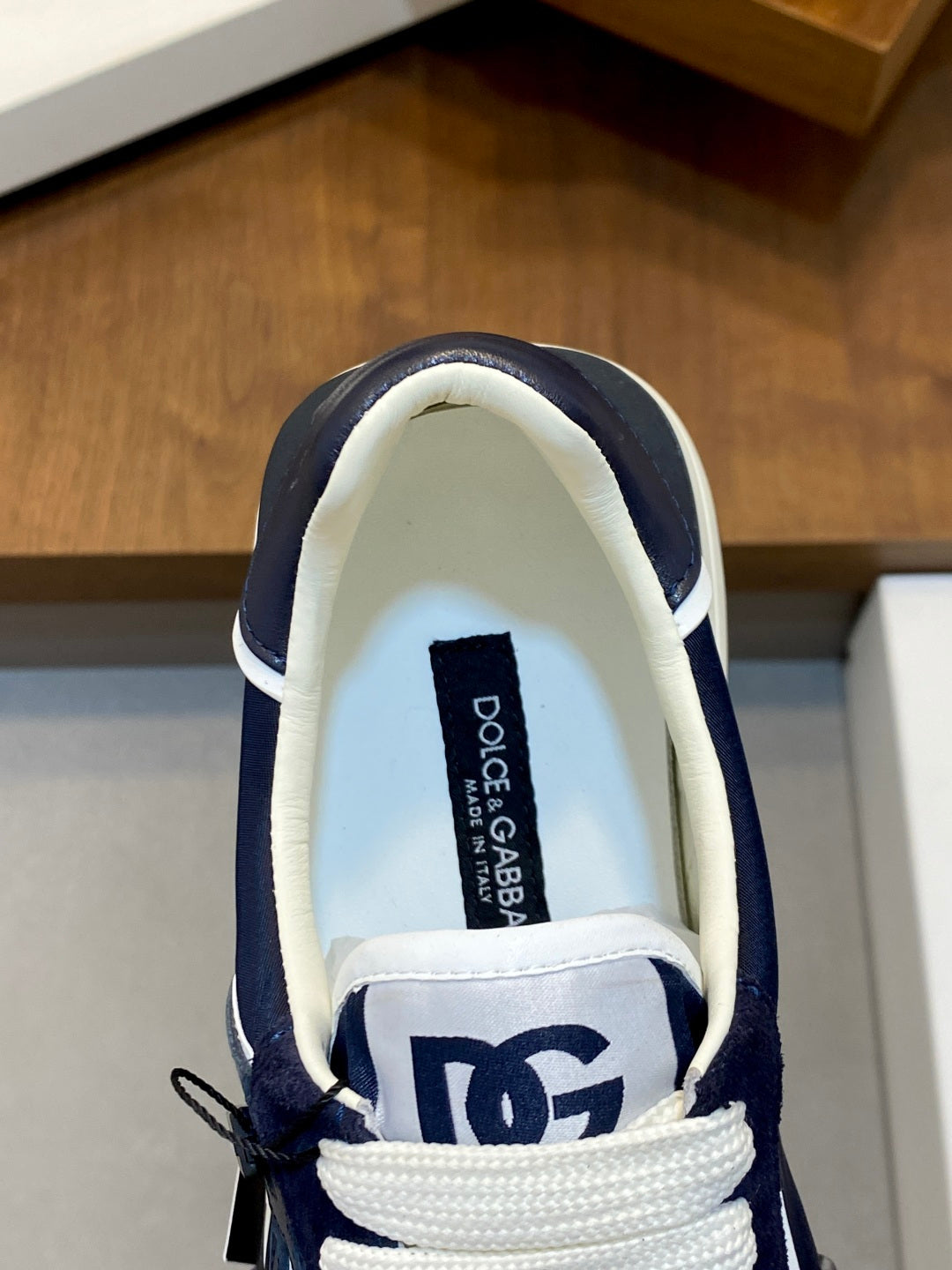 Dolce & Gabbana DG Premium Men's Mixed-Material Casual Sneakers