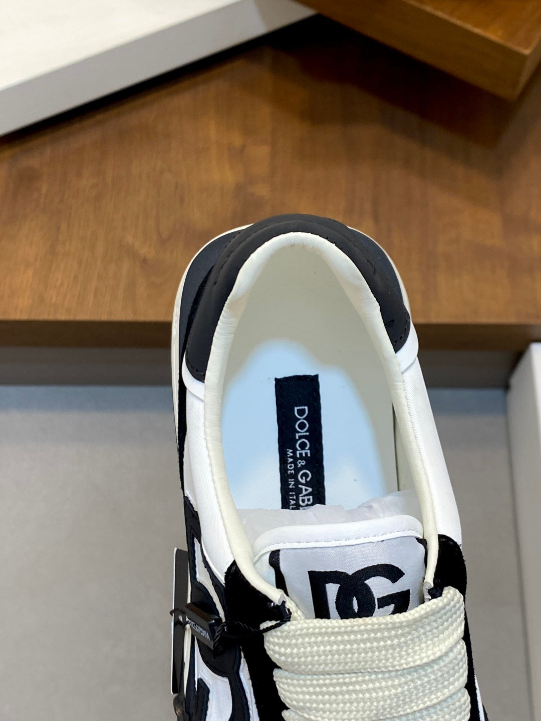 Dolce & Gabbana DG Premium Men's Mixed-Material Casual Sneakers