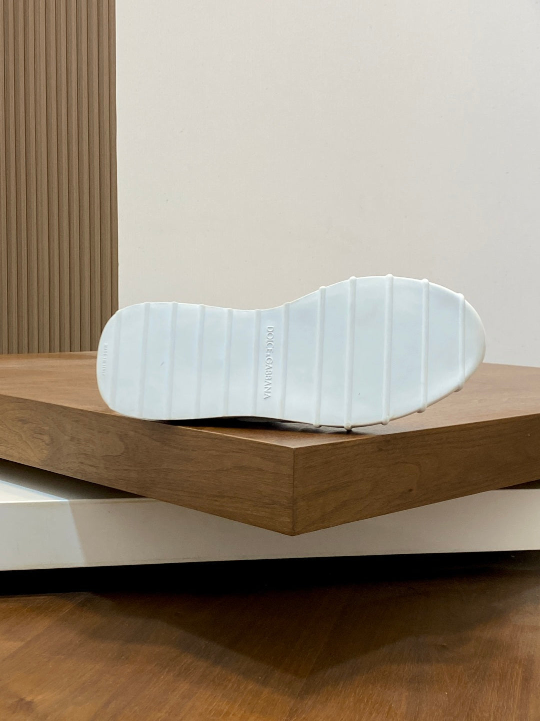 Dolce & Gabbana DG Premium Men's Mixed-Material Casual Sneakers