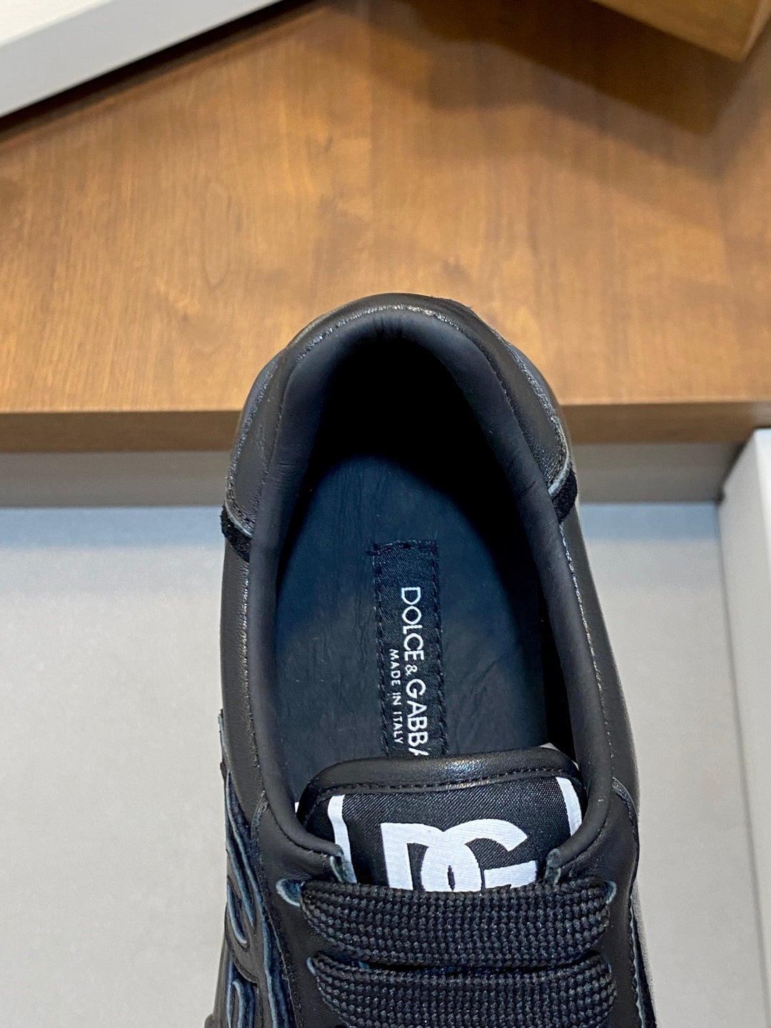 Dolce & Gabbana DG Premium Men's Mixed-Material Casual Sneakers