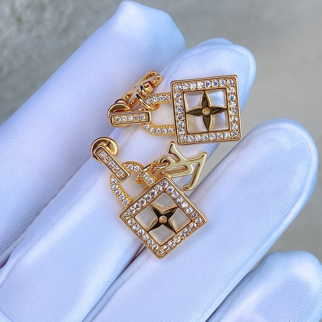 white 925 sterling silver vintage Jewelry Set for women - alternate angle view 6