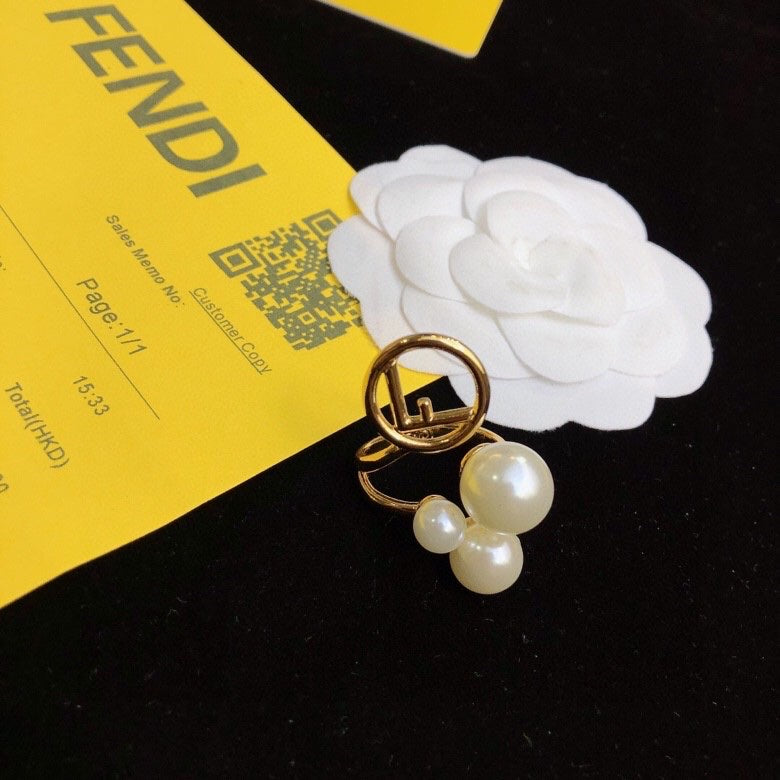 yellow brass heart Ring for women - alternate angle view 3