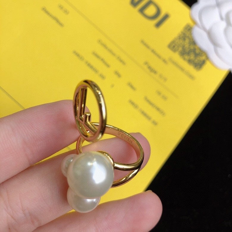 yellow brass heart Ring for women - alternate angle view 4