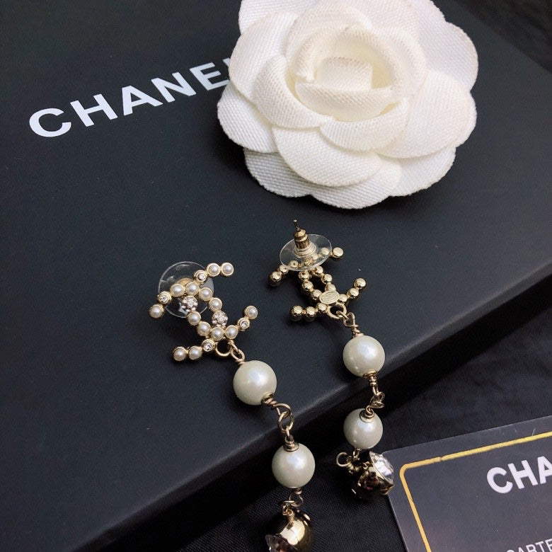 elegant Stud Earrings for women - alternate angle view 4