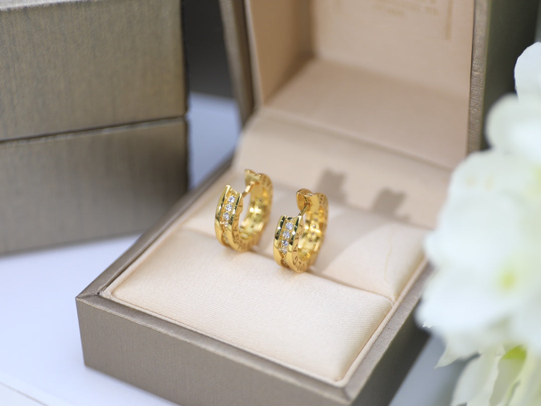 rose gold crystal rose Stud Earrings for women - alternate angle view 3