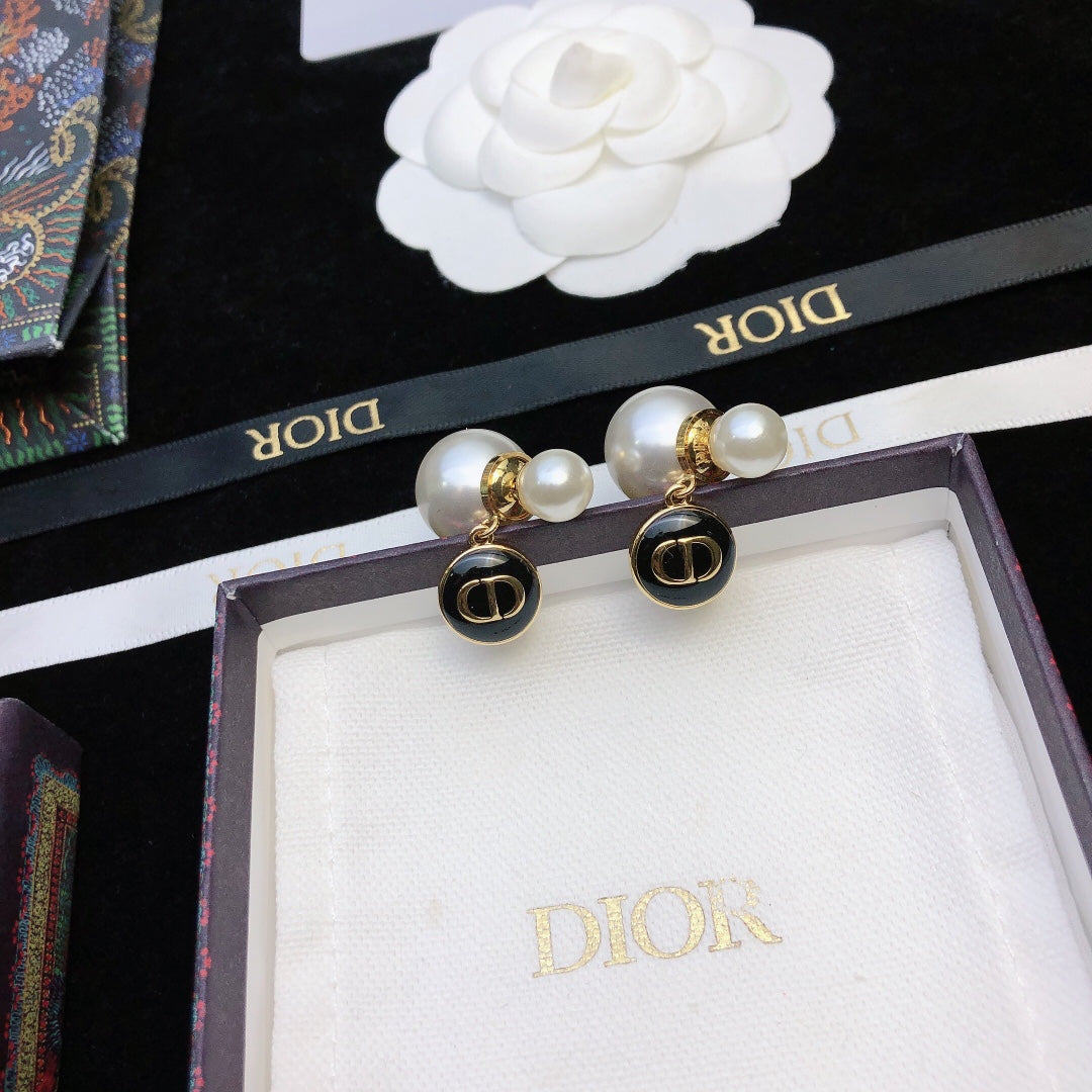 stylish Stud Earrings for women - product detail view