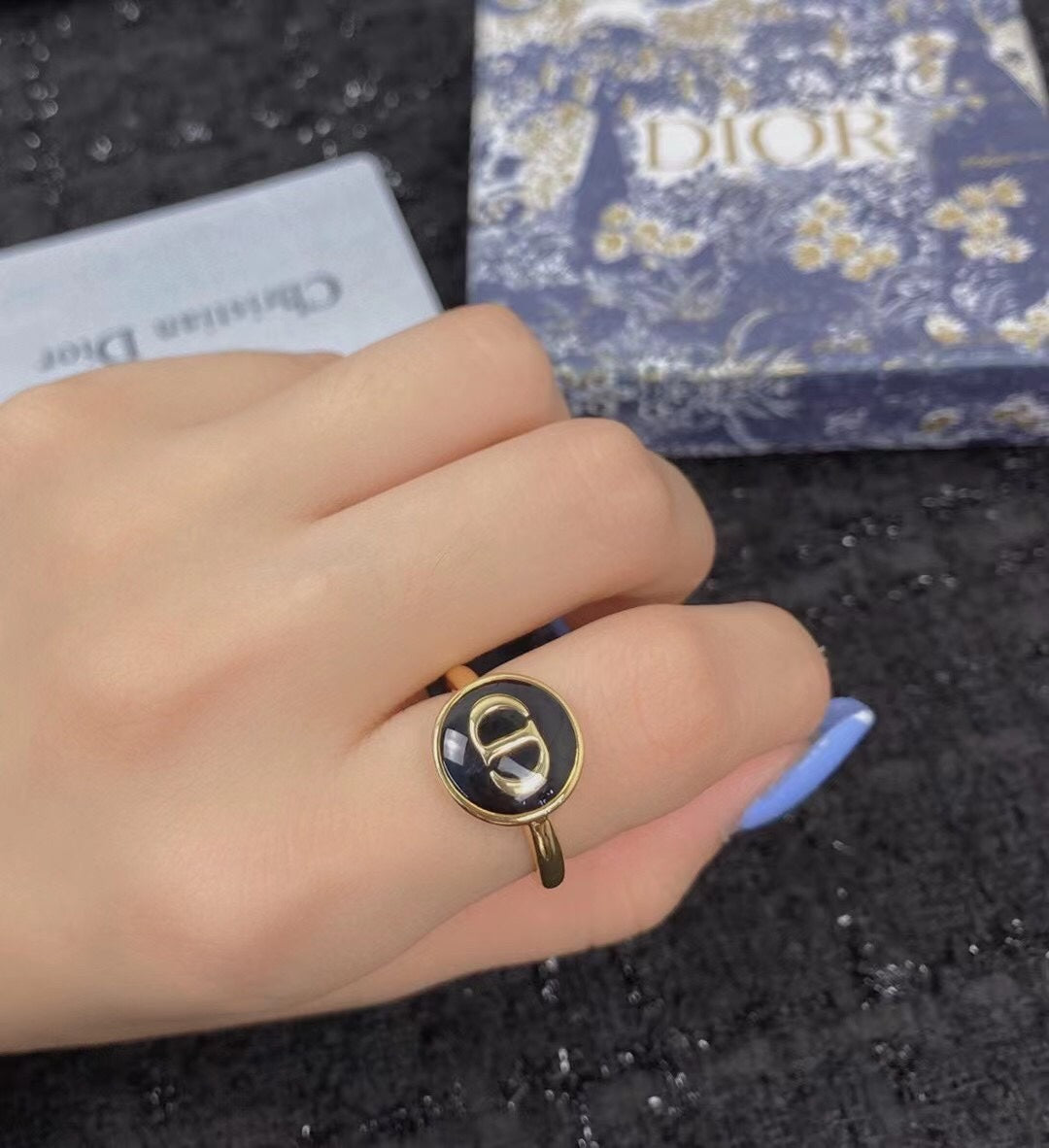 gold chain Ring for women - alternate angle view 9