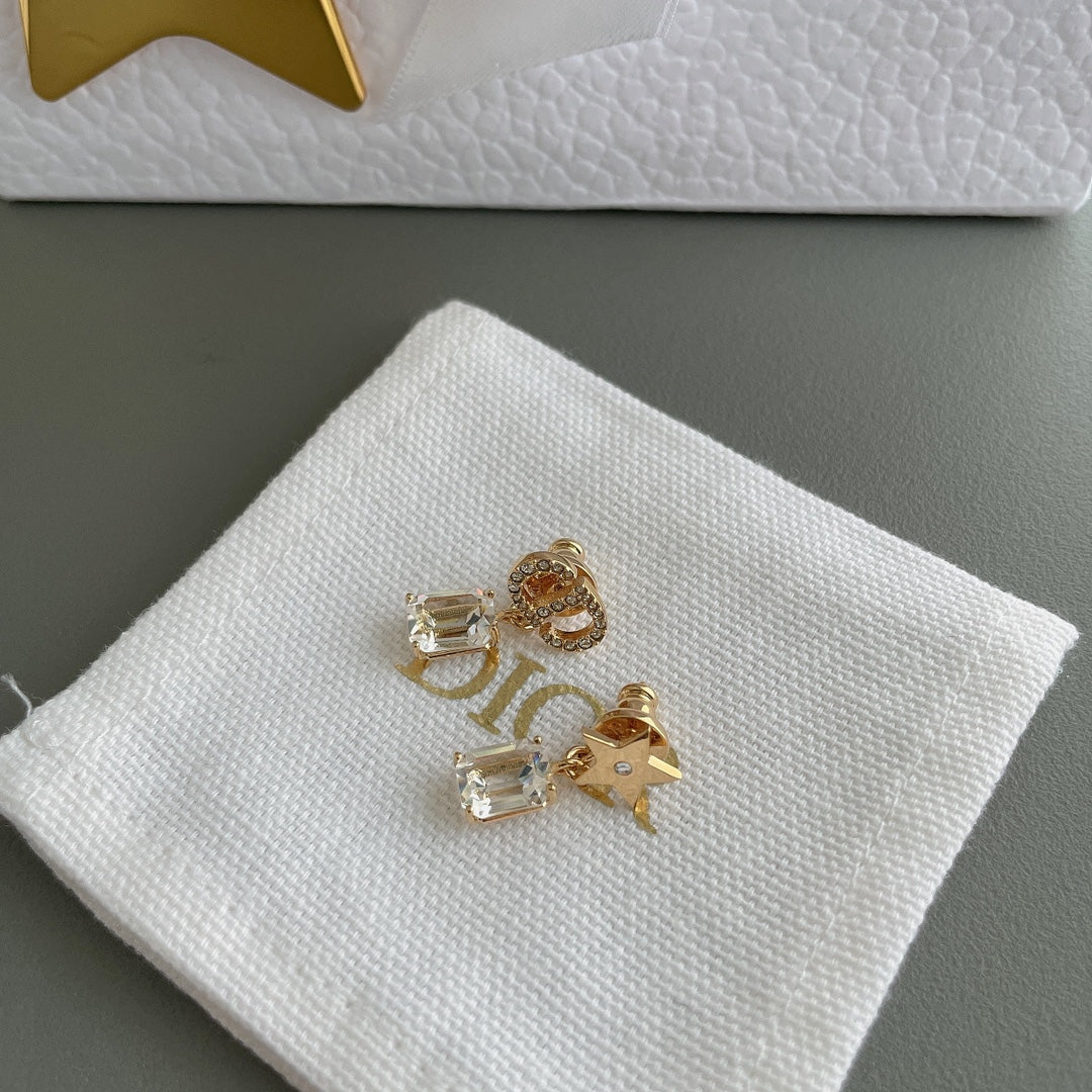 silver crystal star Stud Earrings for unisex couple - alternate angle view 3