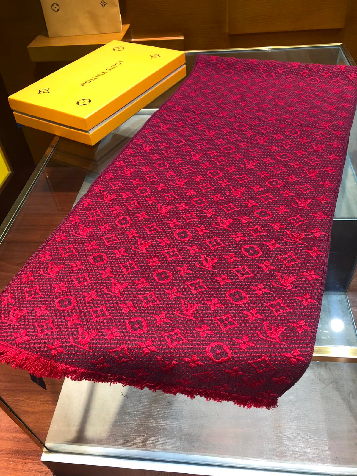 wool floral Scarf for men - alternate angle view 7