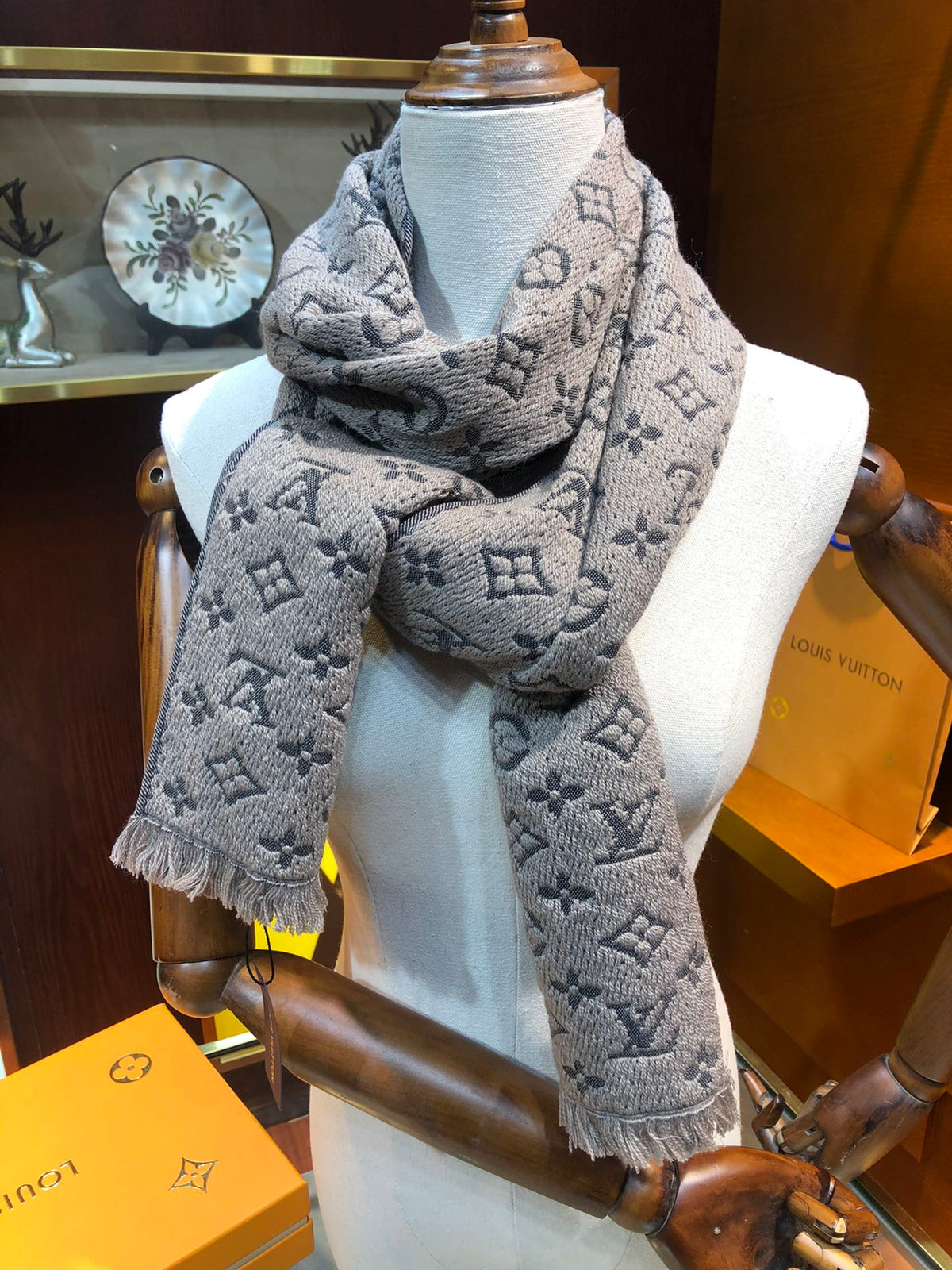 wool floral Scarf for men - alternate angle view 3