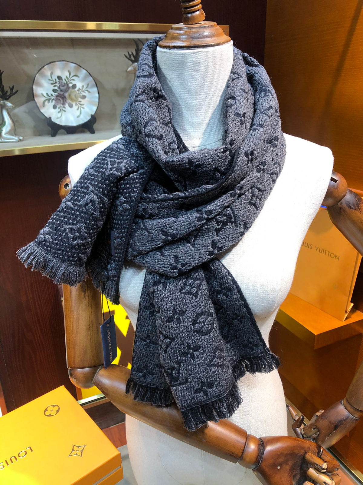 wool floral Scarf for men - alternate angle view 3
