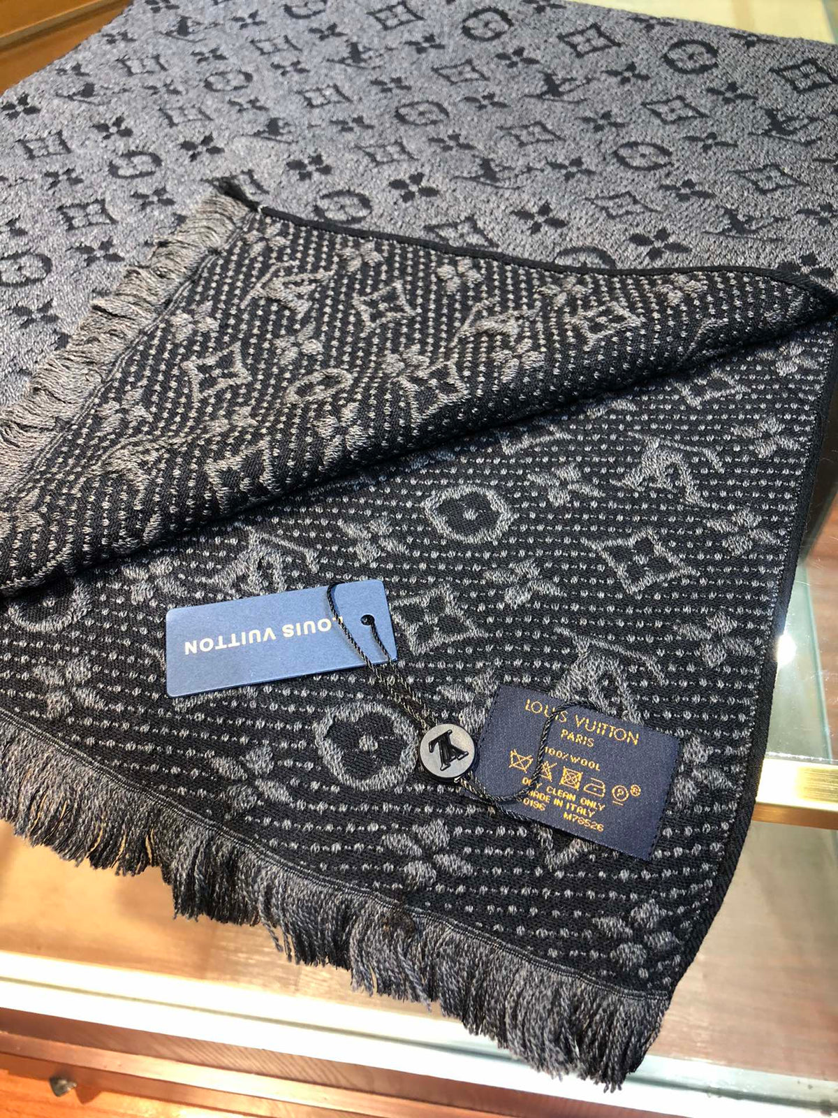 wool floral Scarf for men - alternate angle view 5