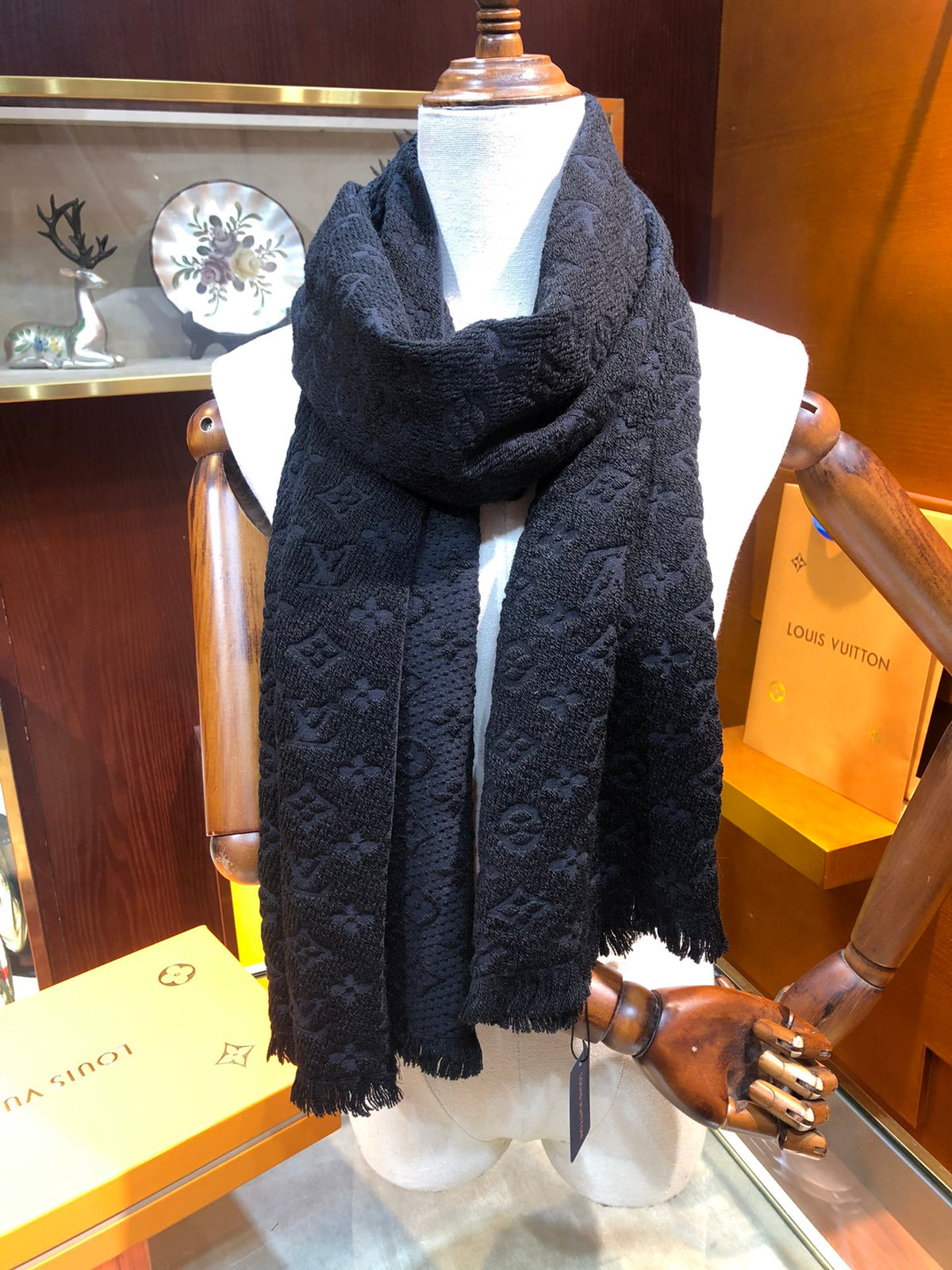 wool floral Scarf for men - alternate angle view 3