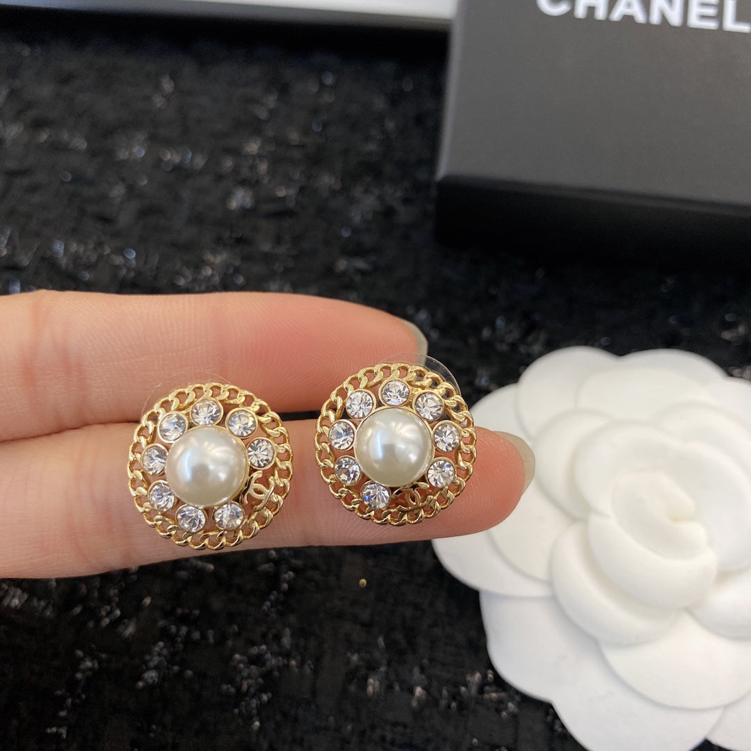 elegant Stud Earrings for women - alternate angle view 6