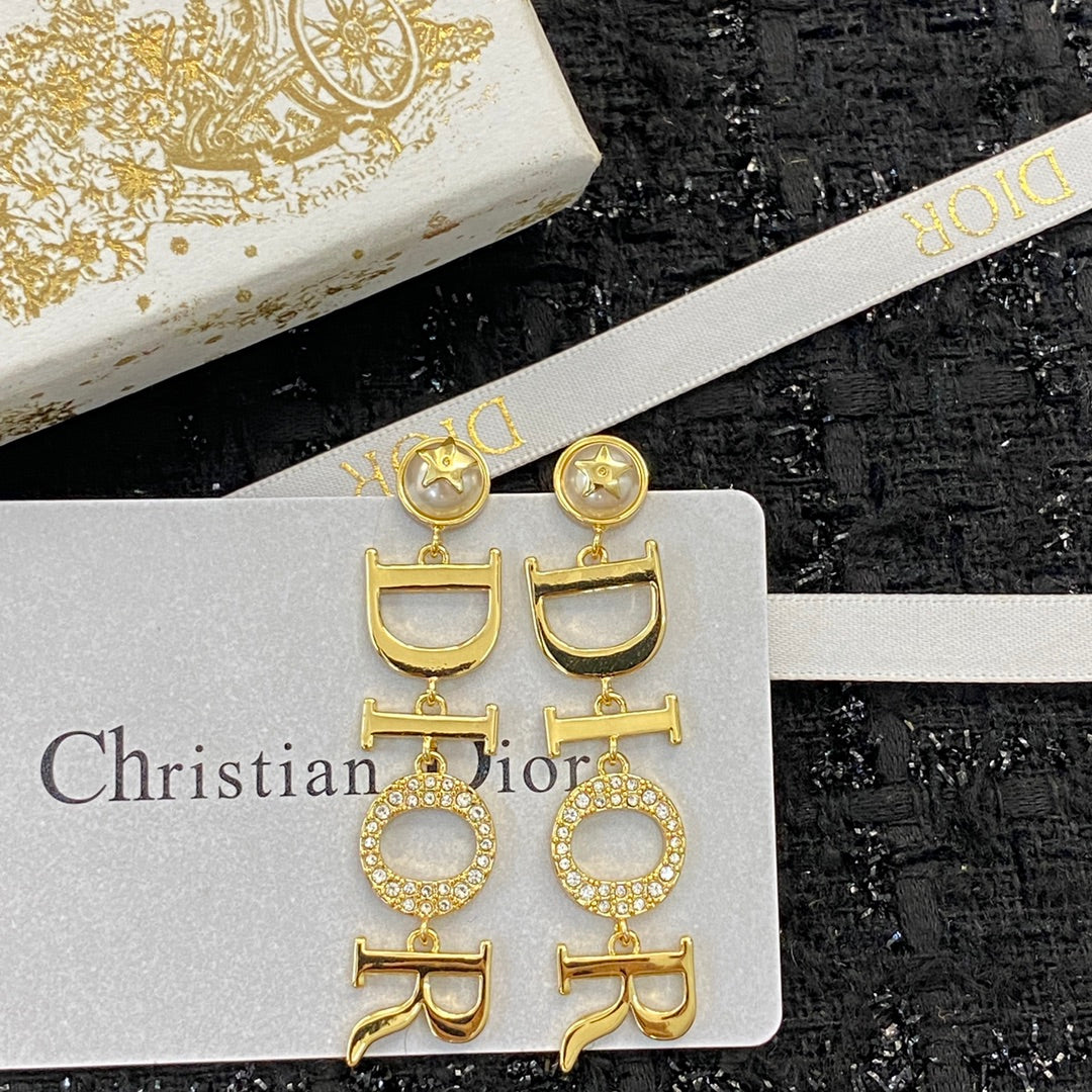 dreamy Stud Earrings for women - product detail view