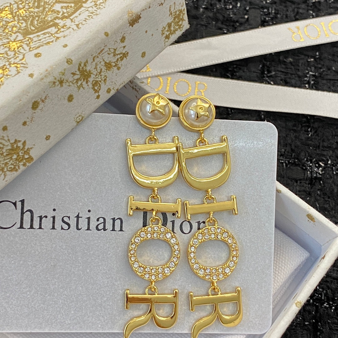 dreamy Stud Earrings for women - alternate angle view 3