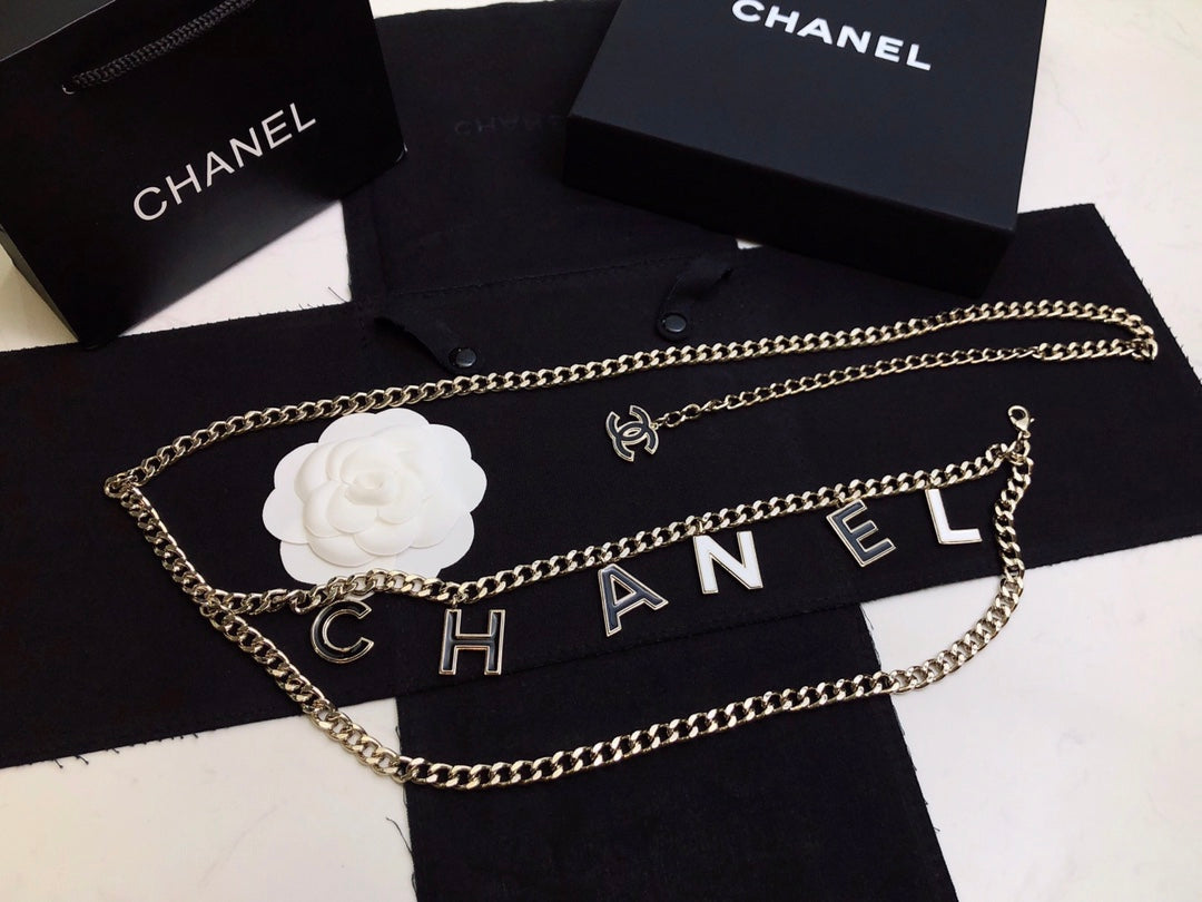 black and white letter Waist Chain for women - product detail view