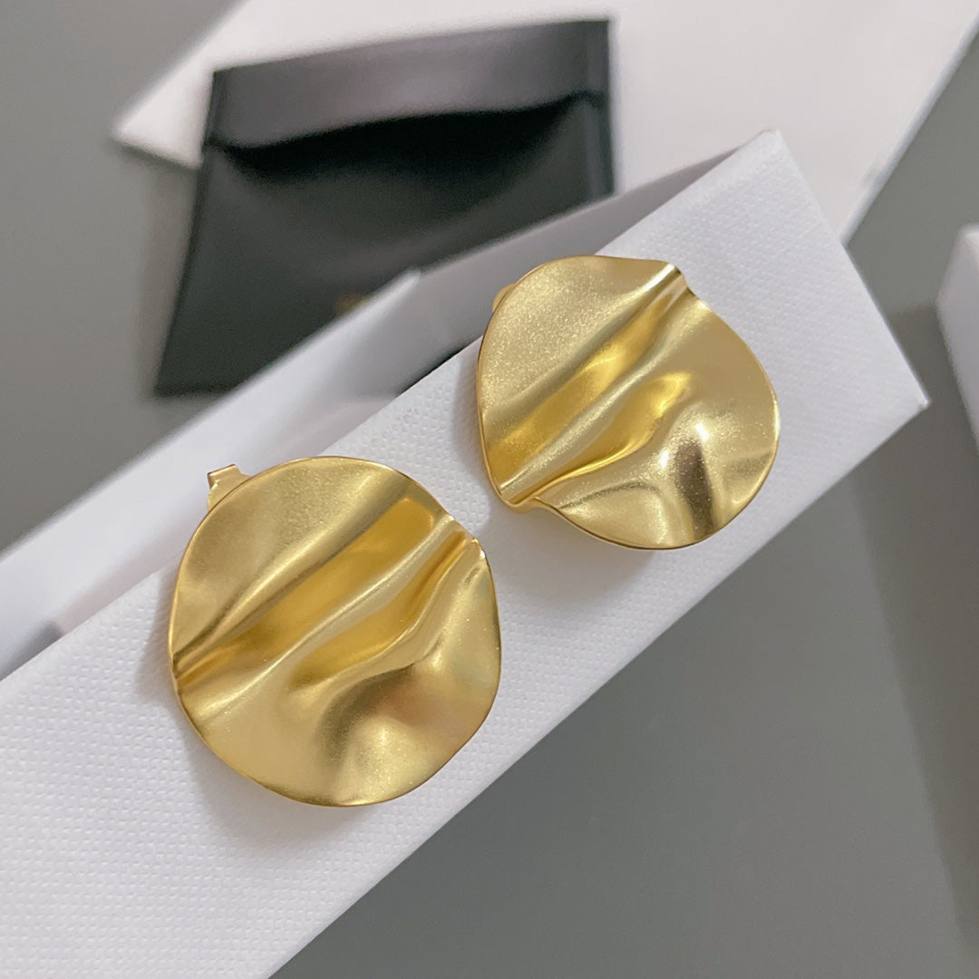 gold vintage Stud Earrings for women - alternate angle view 8