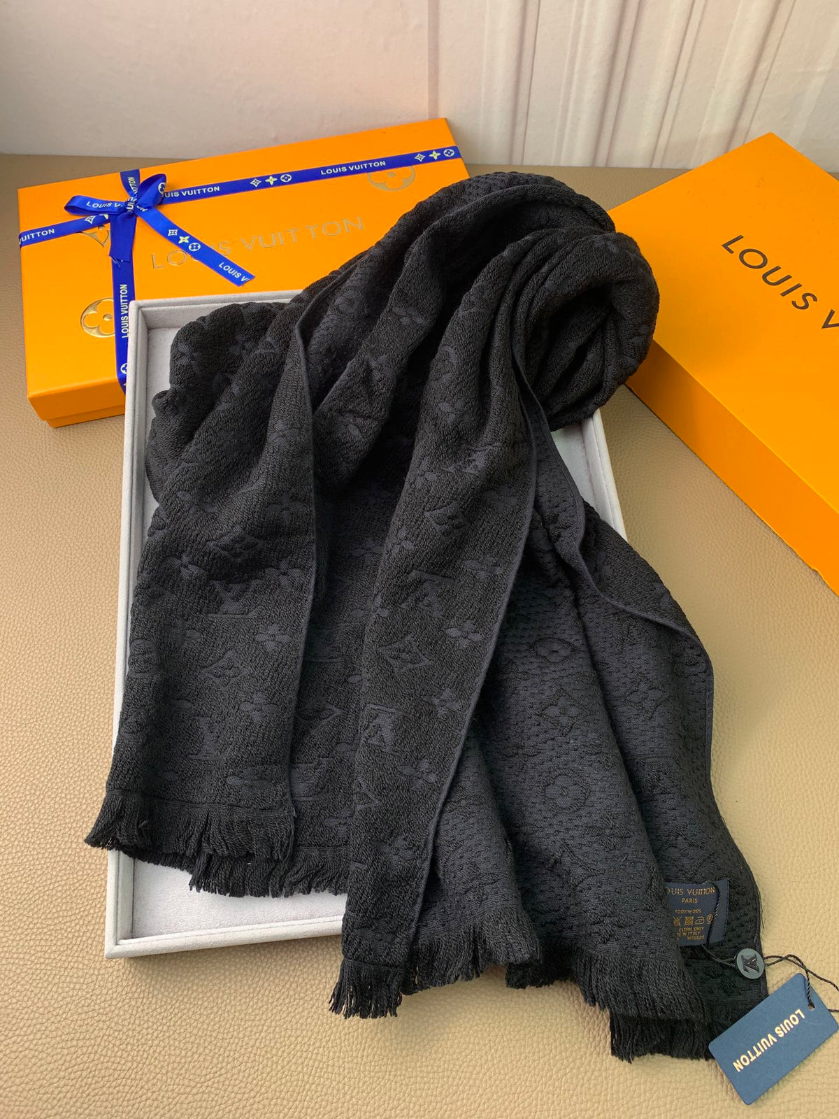 wool floral Scarf for men - alternate angle view 7