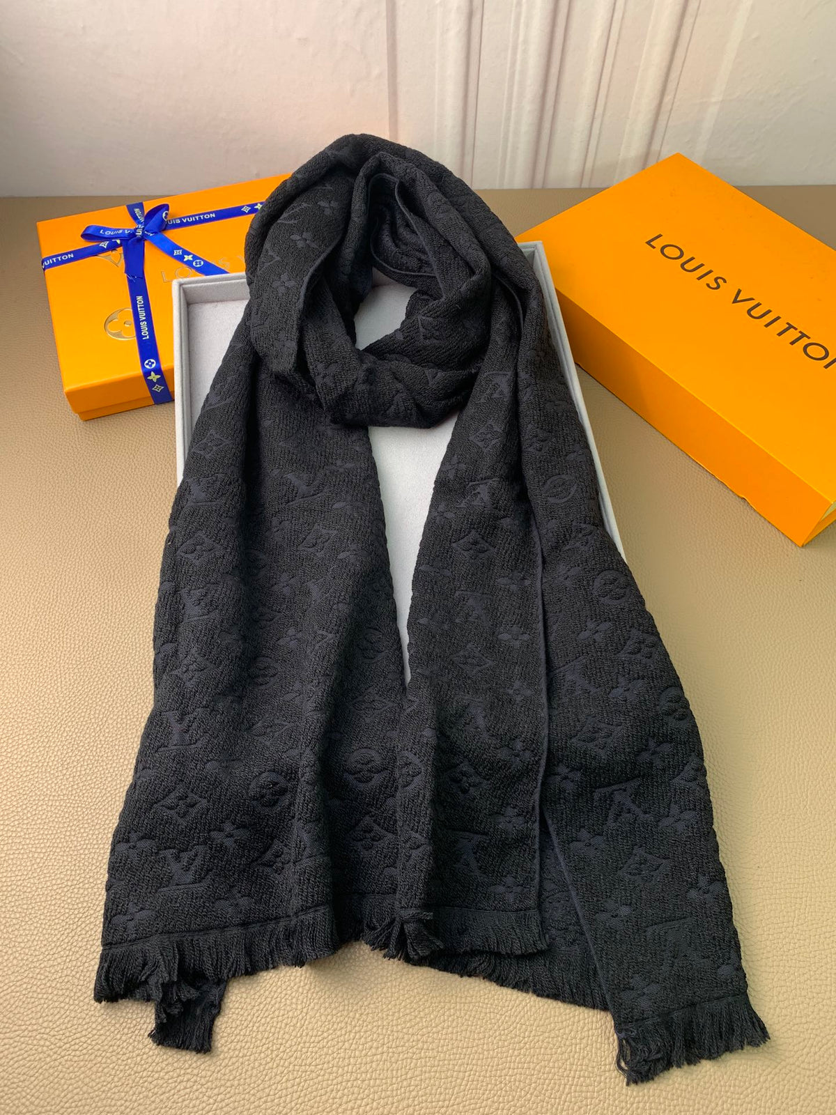wool floral Scarf for men - alternate angle view 4