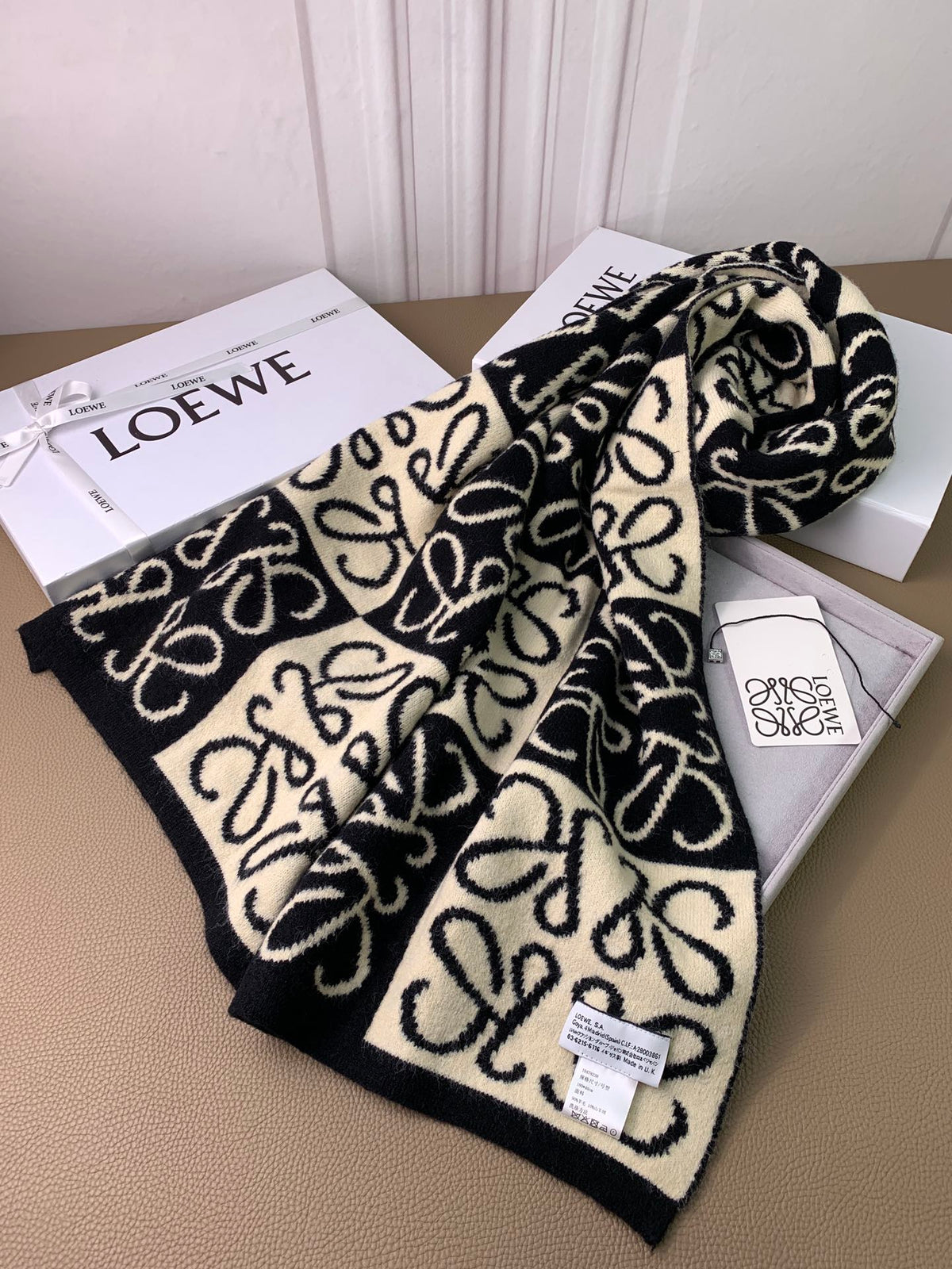 velvet floral Scarf for women - alternate angle view 8