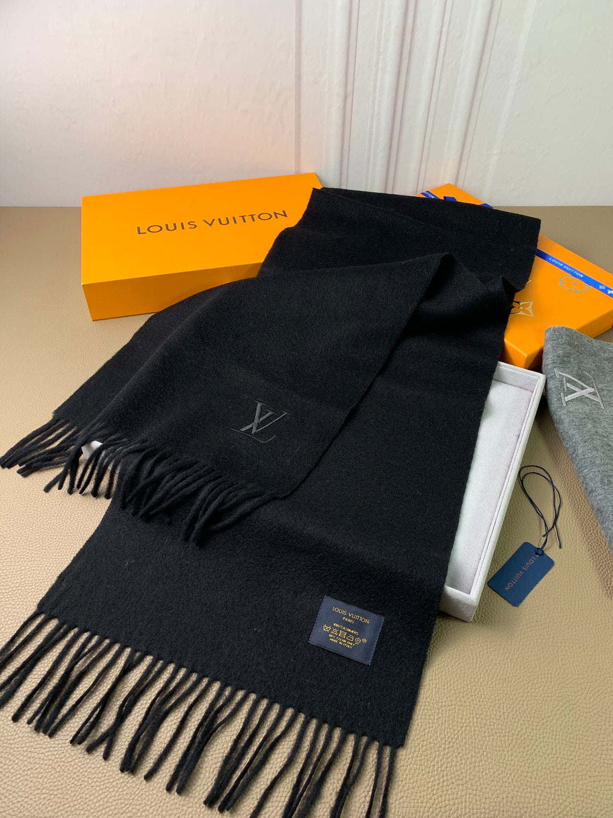 velvet minimalist Scarf for men - alternate angle view 6