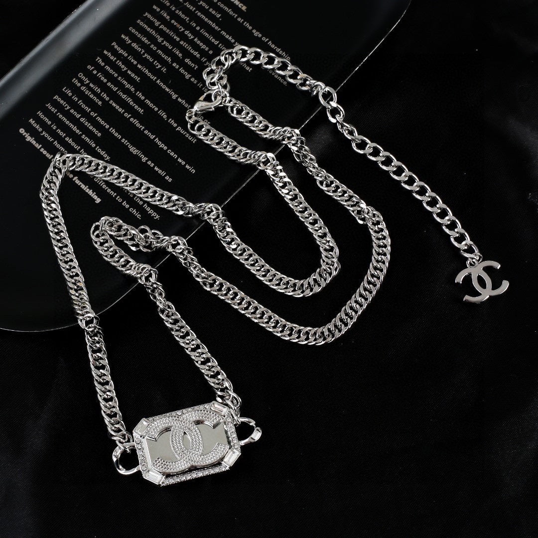 white Waist Chain for women - alternate angle view 4
