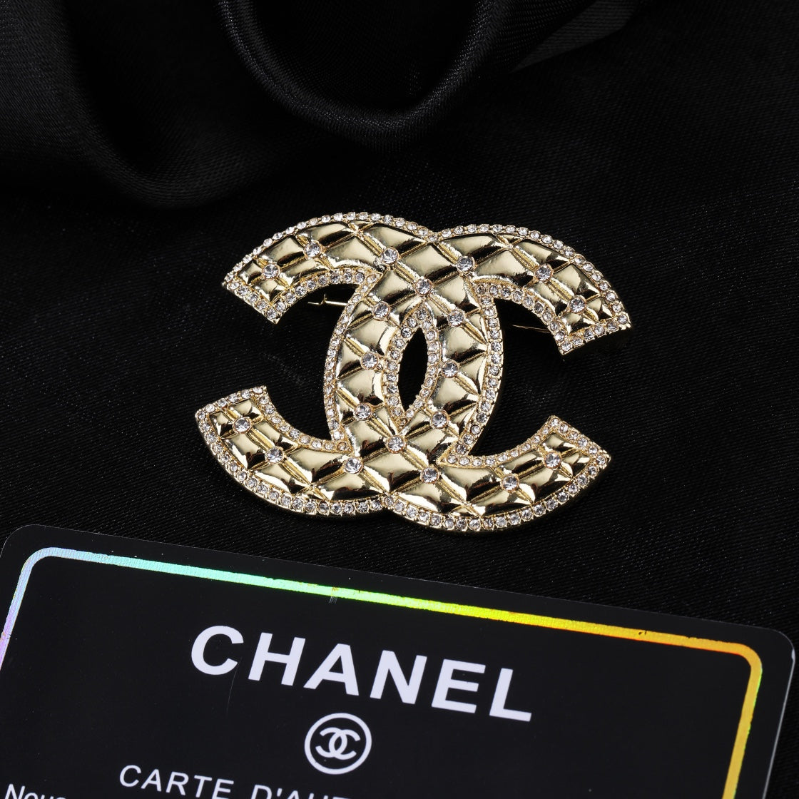 double c Brooch for women - alternate angle view 4