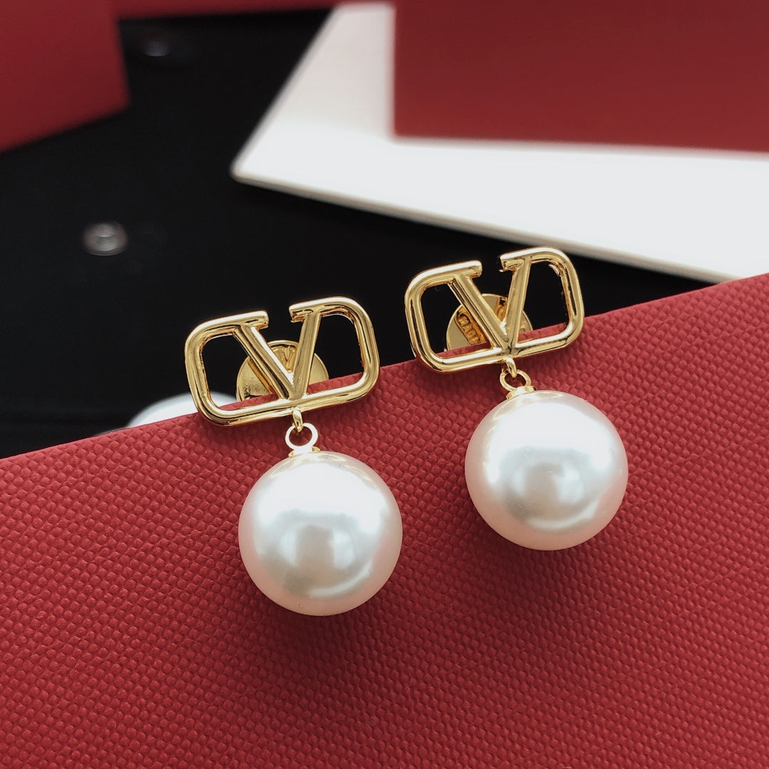 pearl Stud Earrings for women - alternate angle view 2
