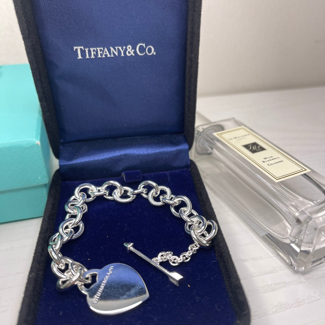 Bracelet for women - alternate angle view 5