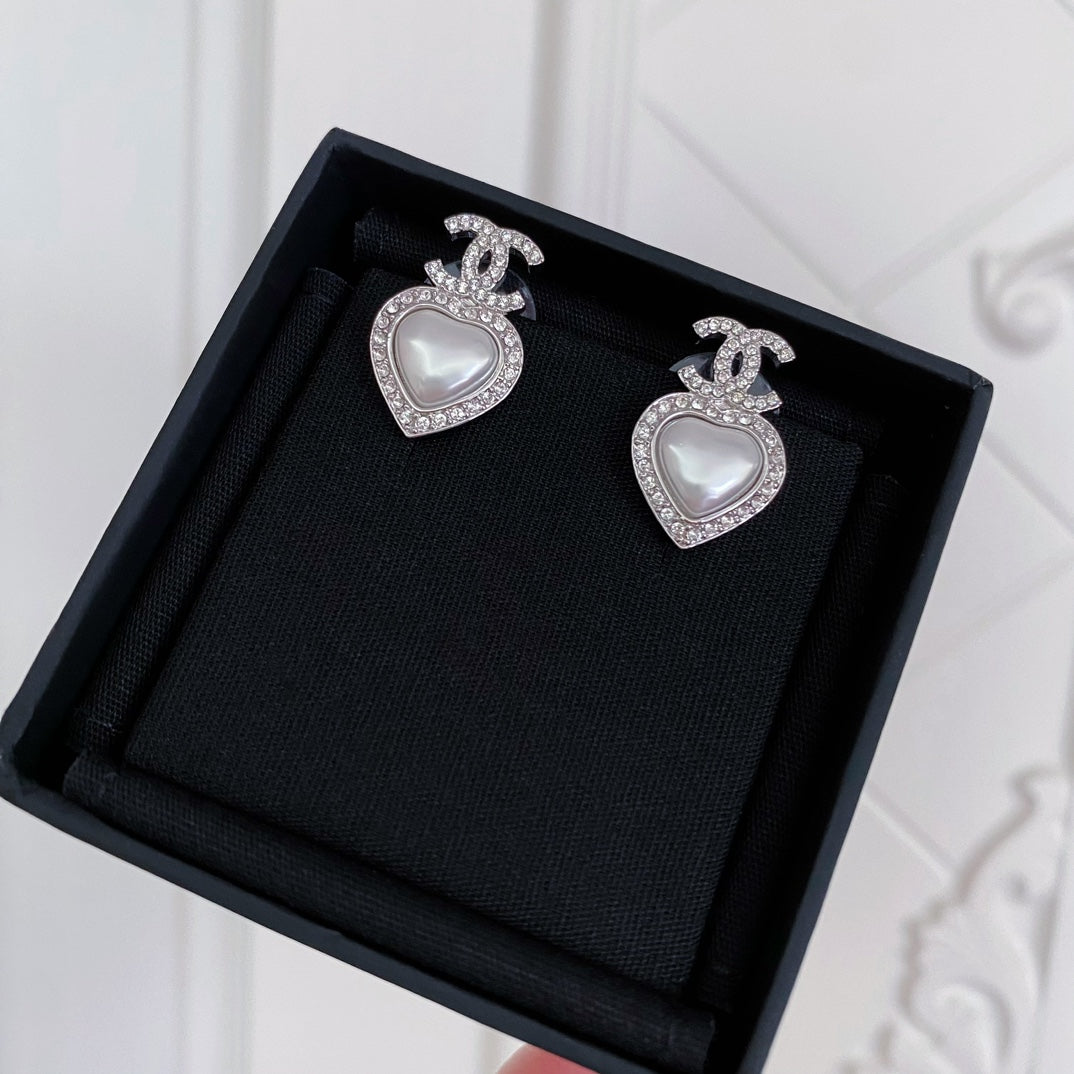 silver pearl heart Stud Earrings for women - alternate angle view 4