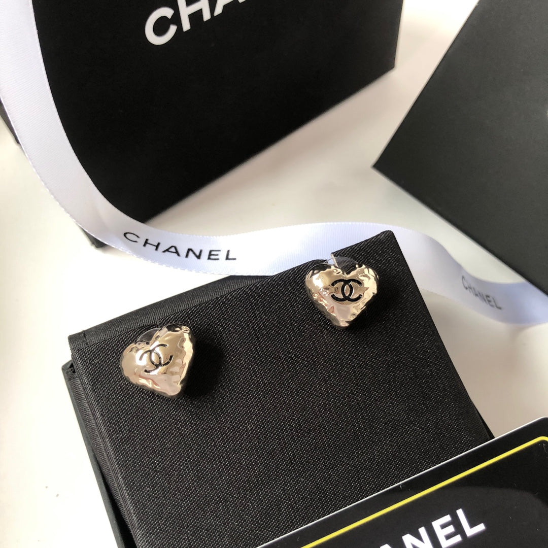 heart Stud Earrings for women - alternate angle view 4