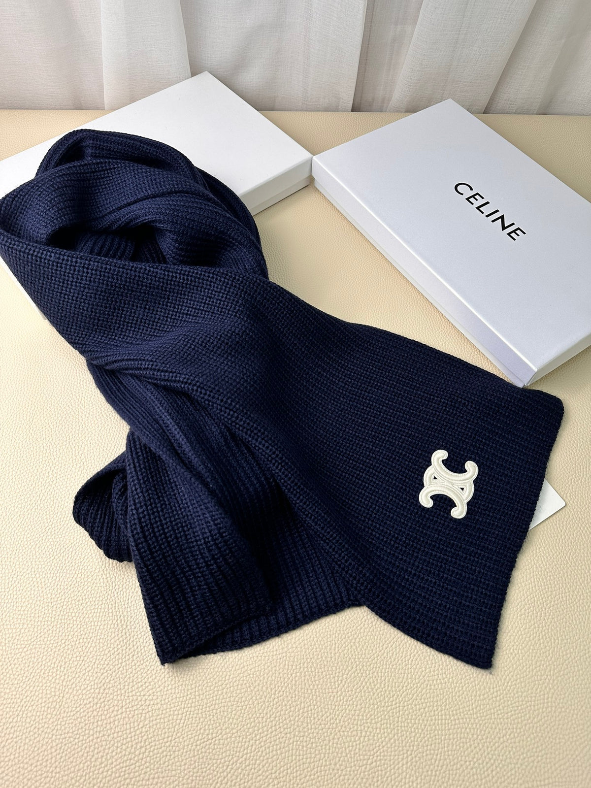 linen luxury Scarf for men - alternate angle view 8