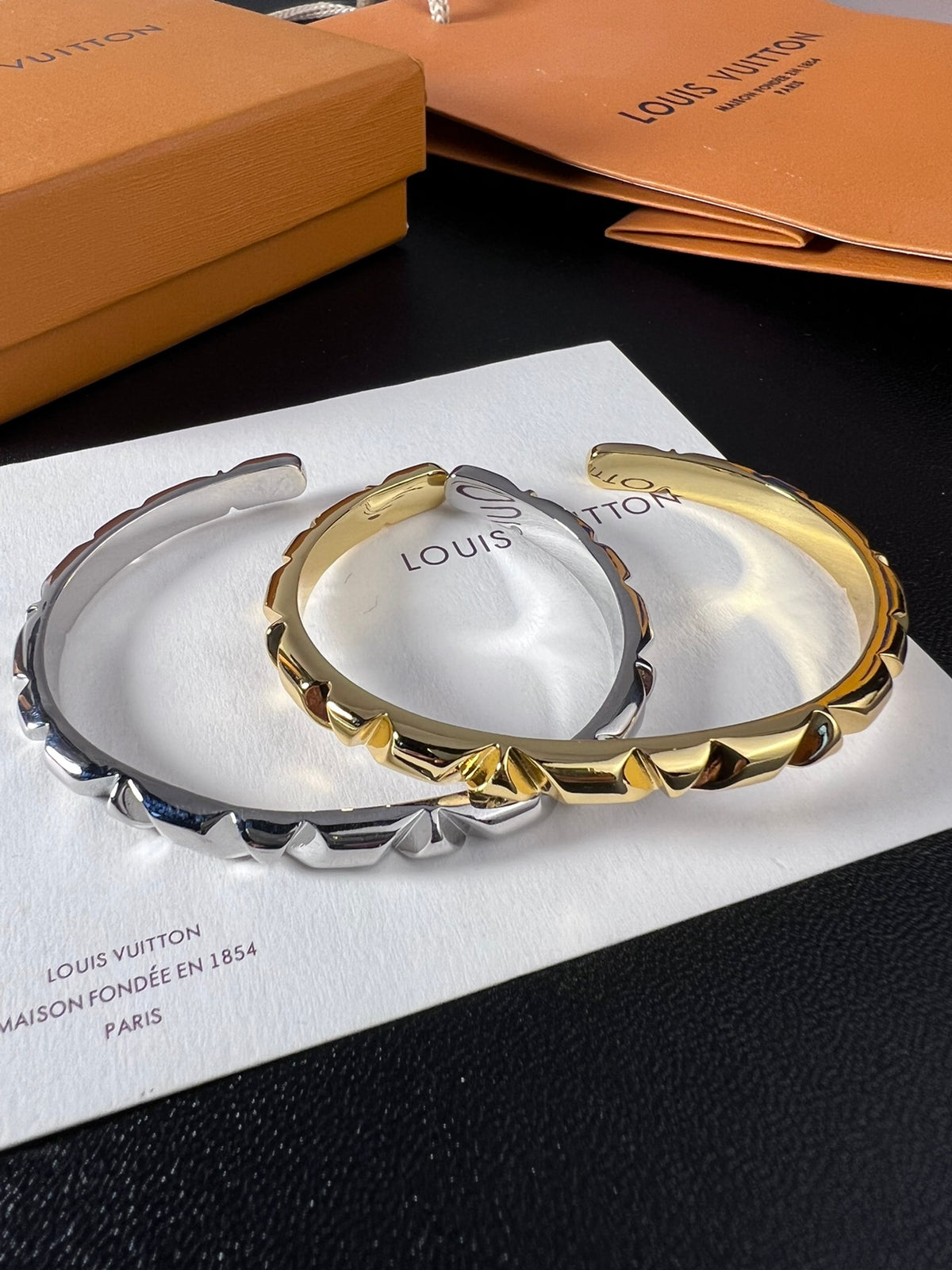 Bangle for women - alternate angle view 8