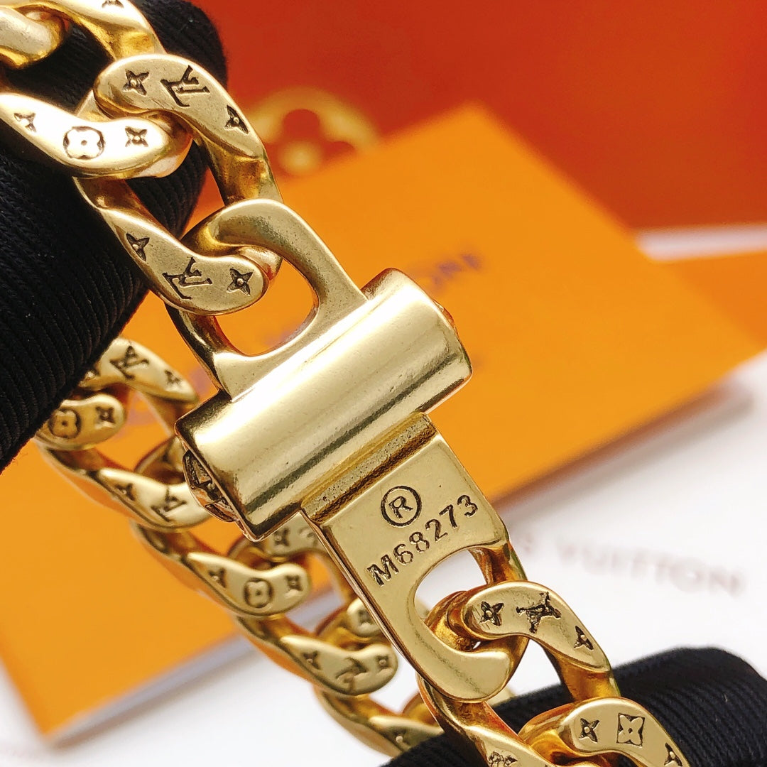 yellow brass Bracelet for women - alternate angle view 4