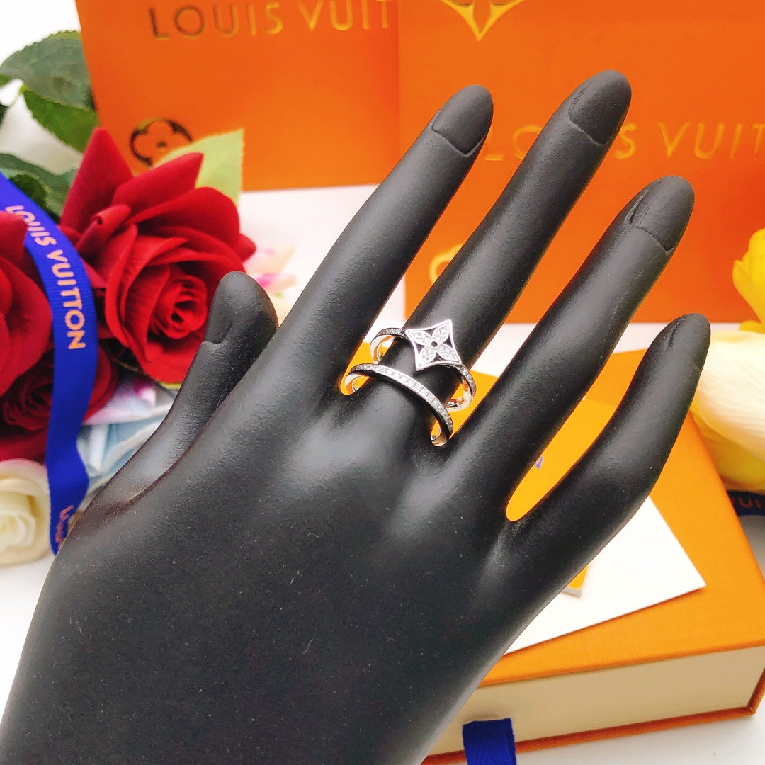 silver brass crystal inlaid Ring for women - alternate angle view 3