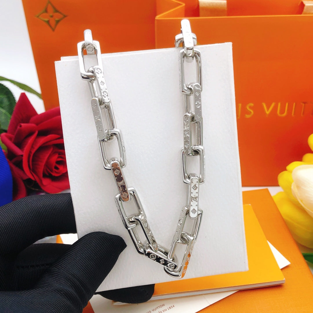 silver brass Necklace for women - alternate angle view 3