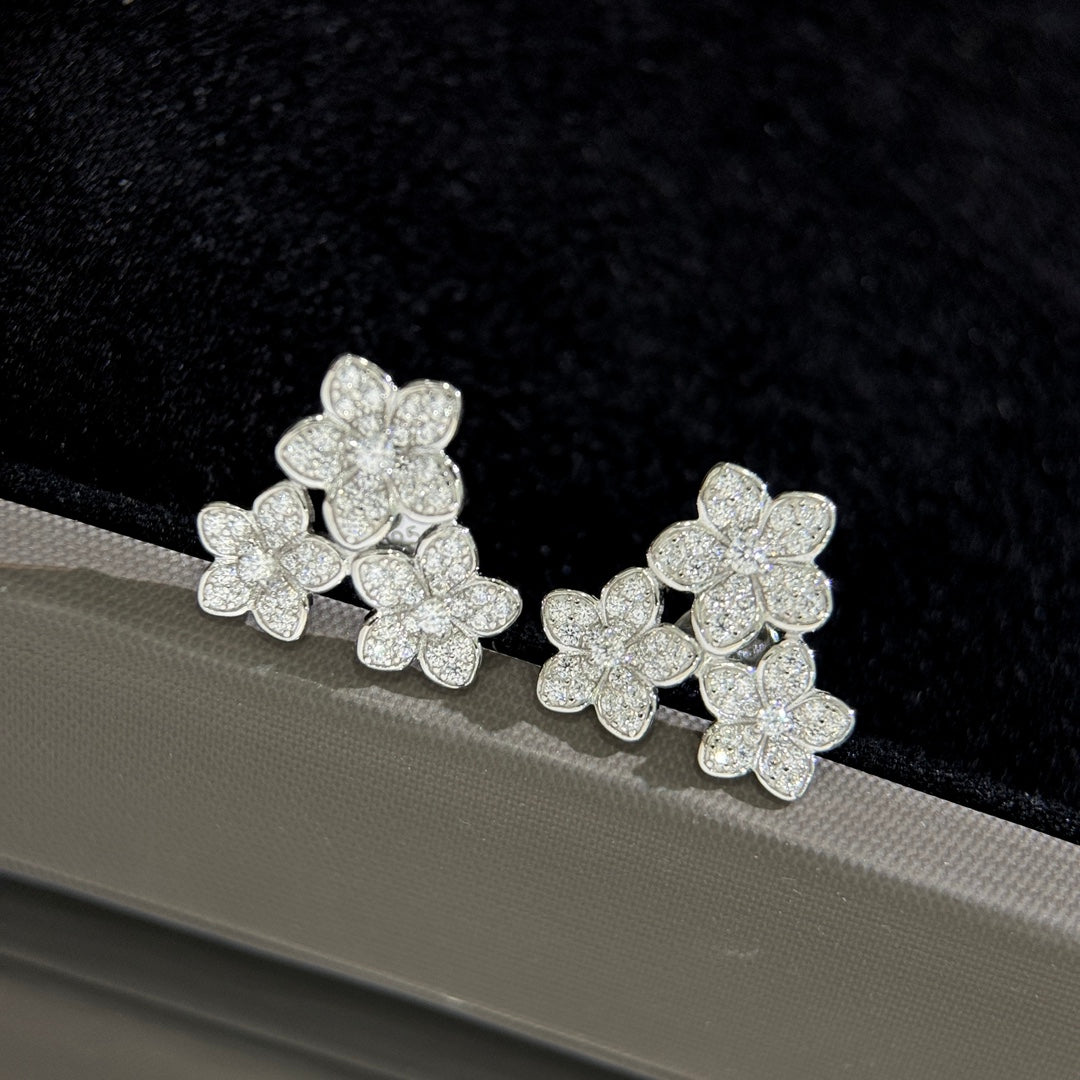 gold floral Stud Earrings for women - alternate angle view 4