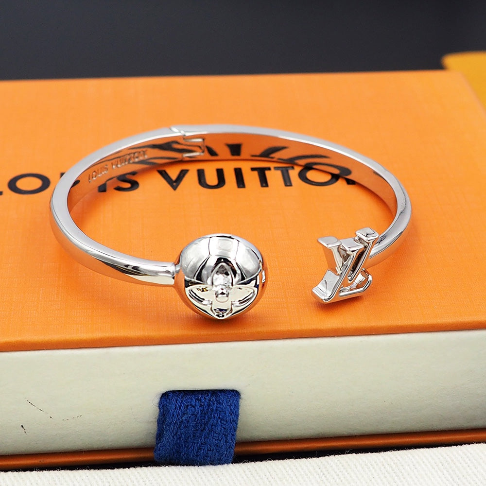 gold crystal floral Bangle for women - alternate angle view 9