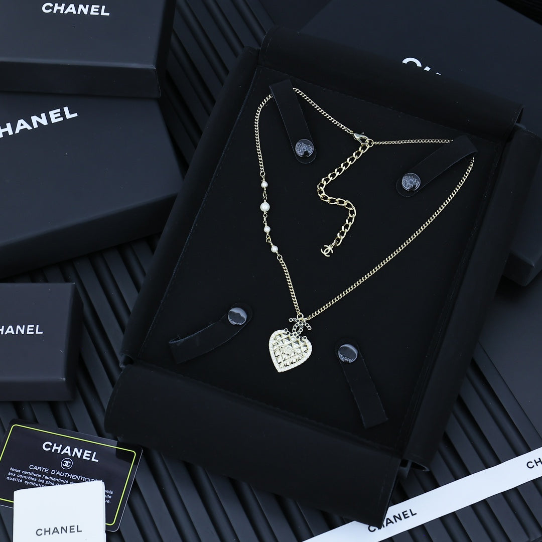 heart Necklace for women - product detail view