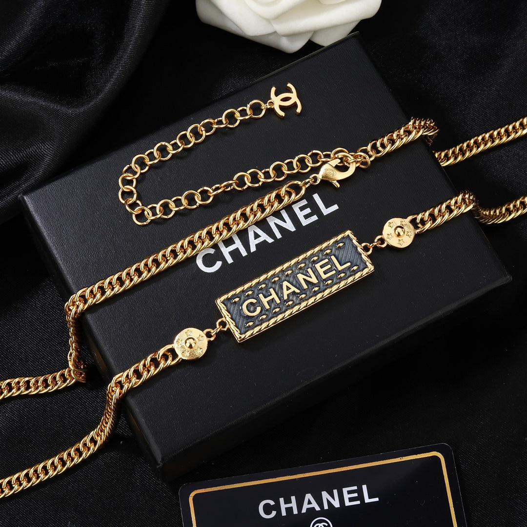 luxury Waist Chain for women - alternate angle view 5