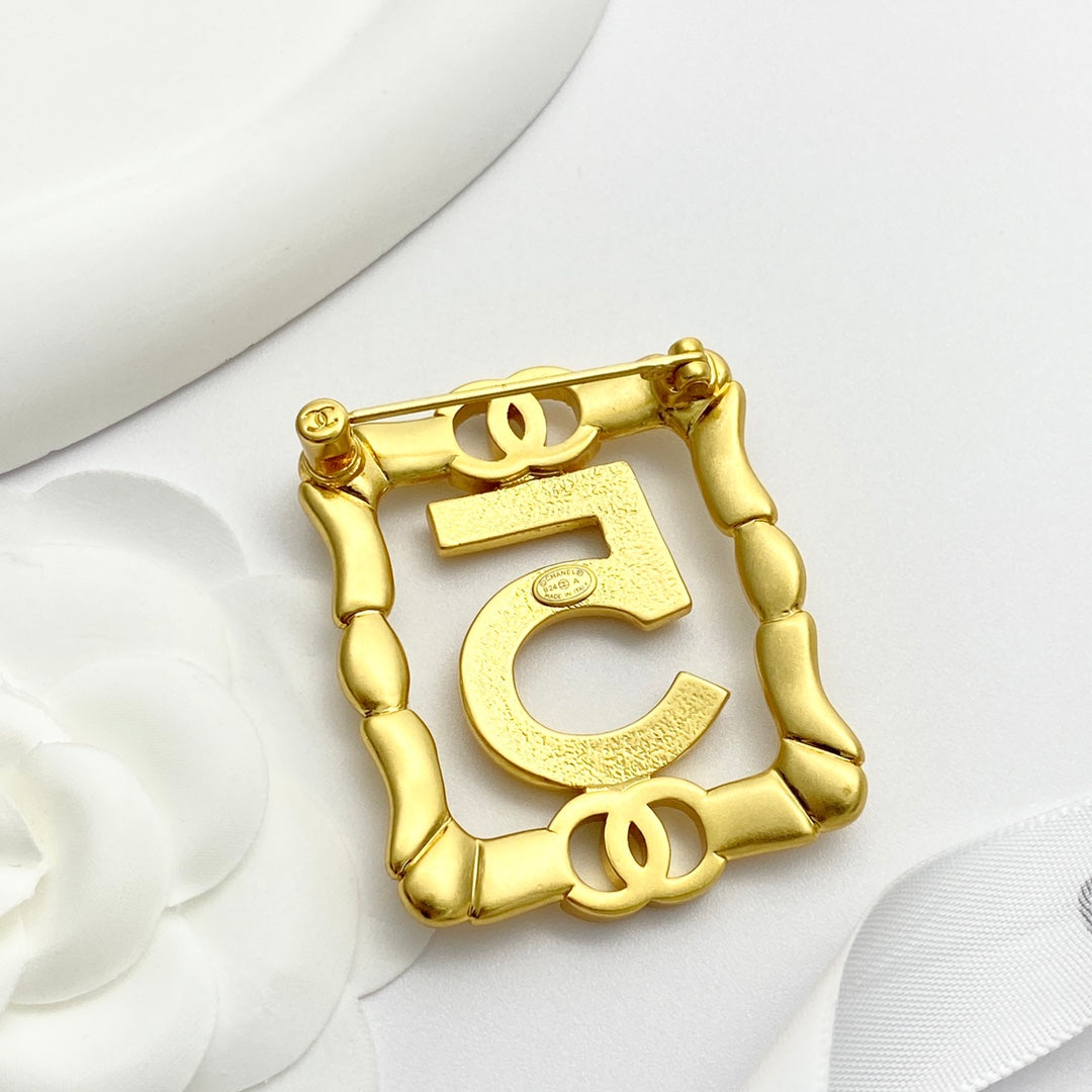 gold letter Brooch for women - alternate angle view 4