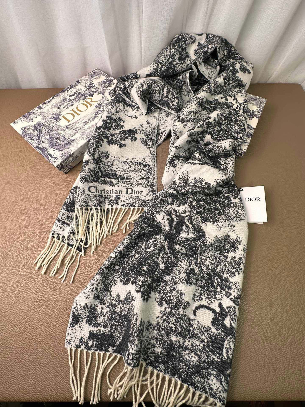 velvet elegant Scarf for women - alternate angle view 8