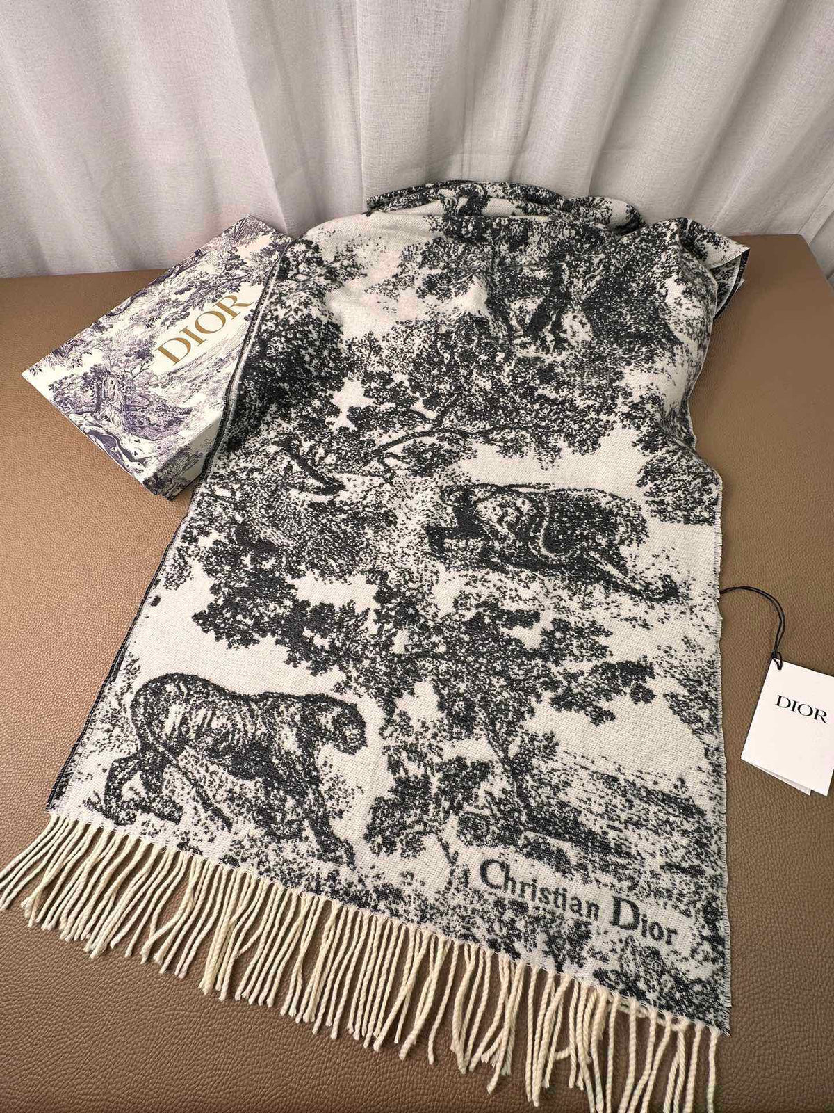 velvet elegant Scarf for women - alternate angle view 5