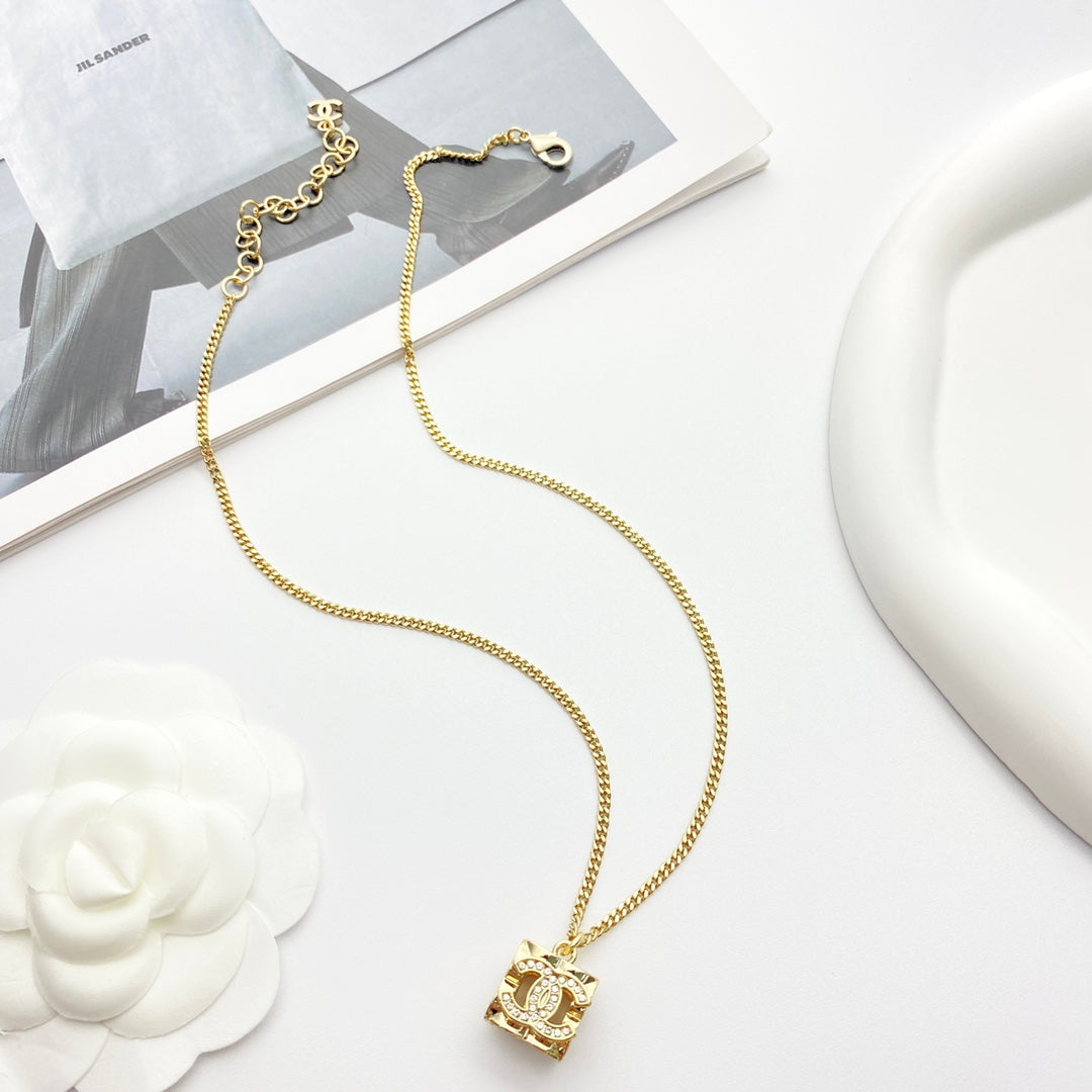 hollow Necklace for women - alternate angle view 5