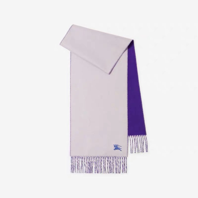 velvet minimalist Scarf for men - product detail view