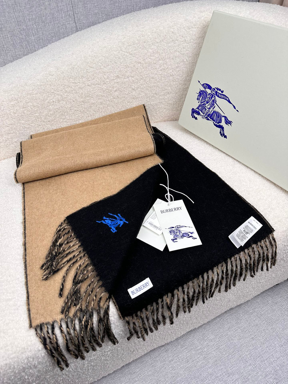 velvet minimalist Scarf for men - alternate angle view 8