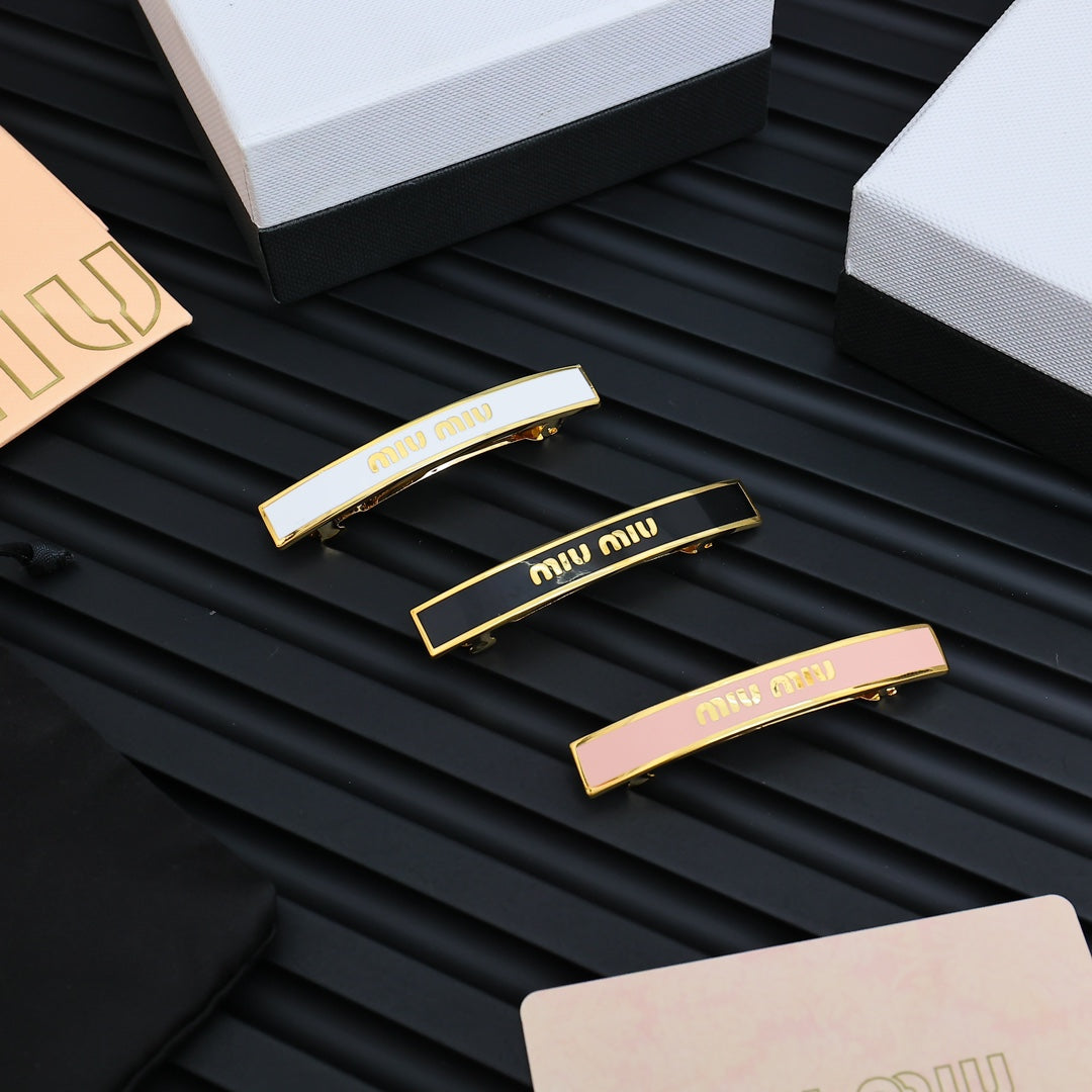 enamel minimalist Hair Clip for women - product detail view
